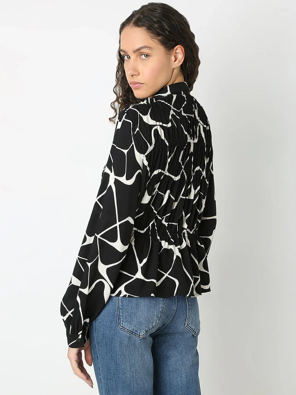 BLACK ABSTRACT PRINT SHIRT