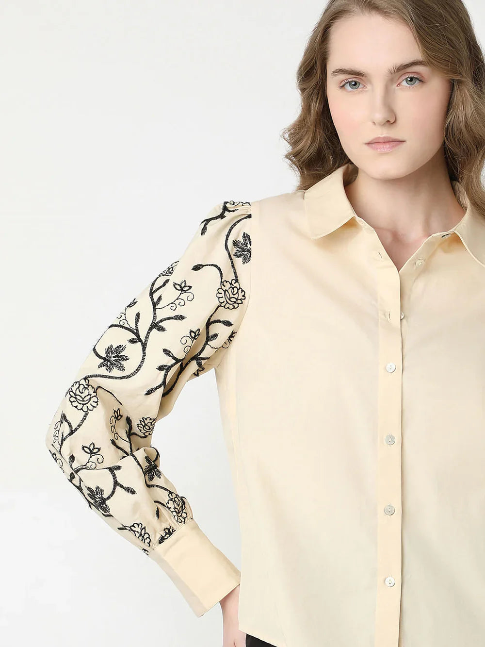 BEIGE EMBROIDERED PRINT SHIRT