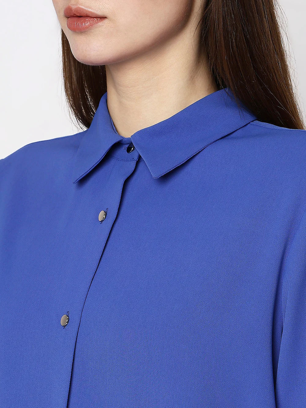 BLUE SHIRT