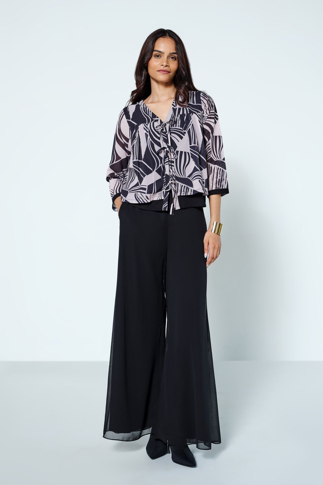 Chickadee Top