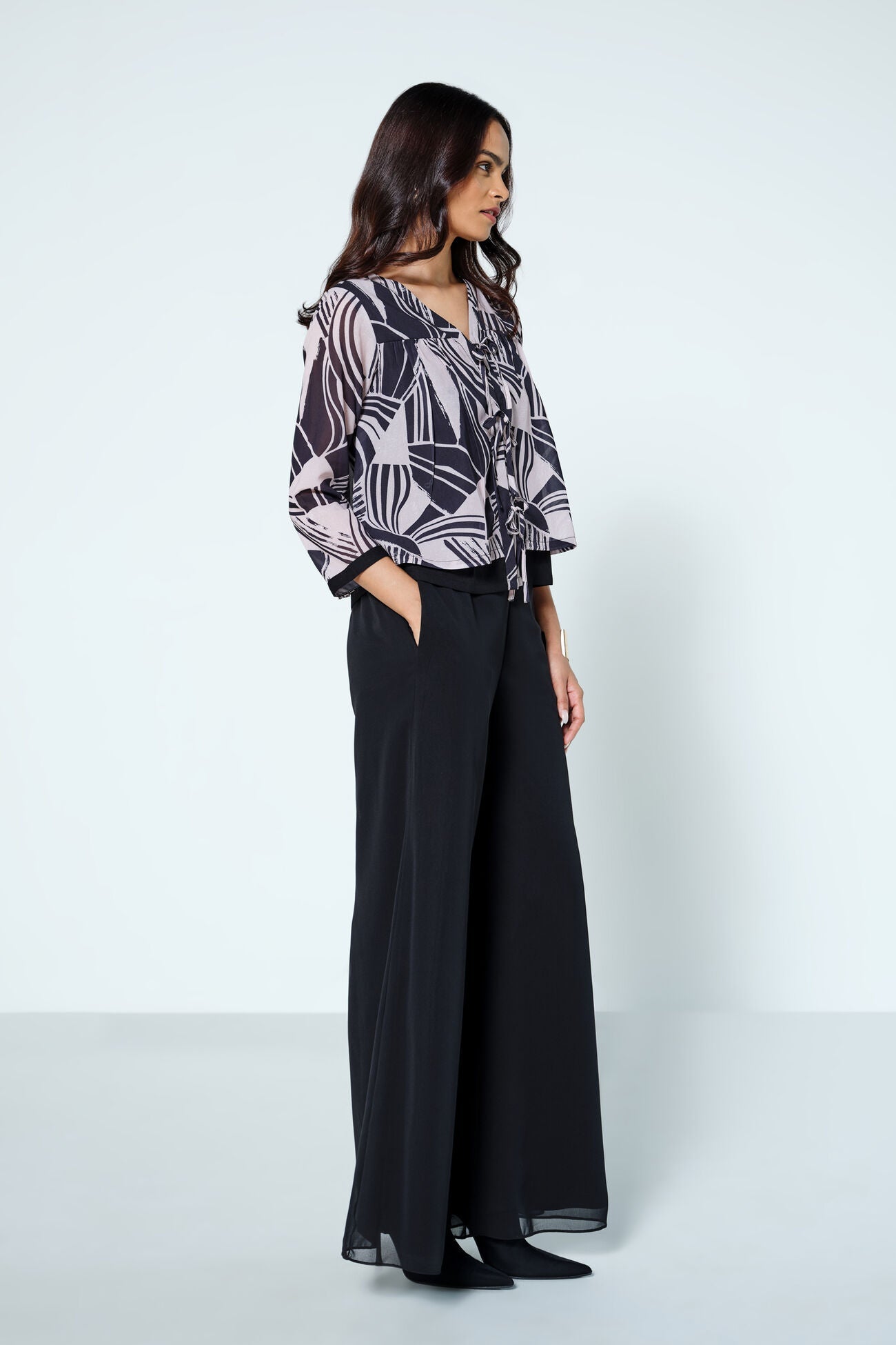 Chickadee Top